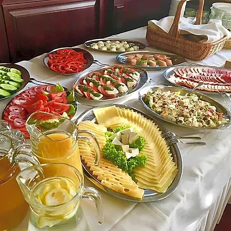 B&B Neptun 3*