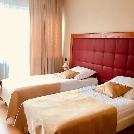 Neptun Bed and breakfast 3*